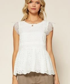 Wanderlust By Abby NEW Eyelet Lace Top