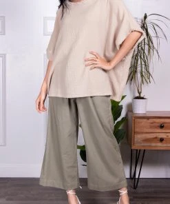 Wanderlust By Abby NEW Gauze Poncho Top