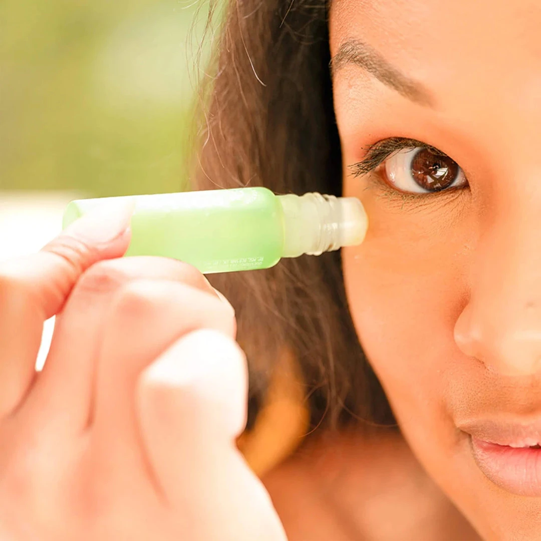 Wanderlust By Abby Hero Status Roll Model Brightening Roll-On Eye Serum Kit 4 Wanderlust By Abby Hero Status Roll Model Brightening Roll-On Eye Serum Kit