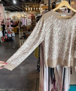 Wanderlust By Abby NEW Charley Pullover