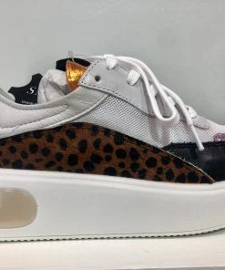 Wanderlust By Abby Smidt New Sneaker