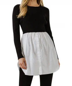 Wanderlust By Abby NEW Shirt Detail Knit Top