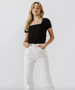 Wanderlust By Abby NEW Scalloped Neckline Top