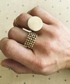 Mimosa Handcrafted Mimosa Minimal Circle Ring