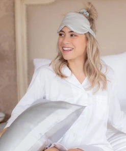 Wanderlust By Abby Goodnight Gorgeous Satin Sleep Set NEW