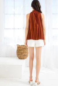 Wanderlust By Abby NEW Sleeveless Smock Neck Plisse Top